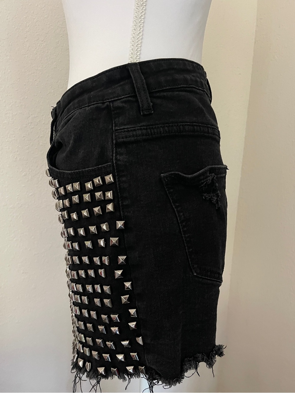 Fashion Nova Black High-Waist Studded Denim Shorts - Picture 6 of 8